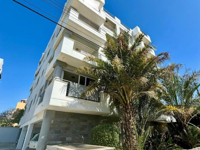 2 bedrooms Apartment Flat in Limassol City Centre, Limassol