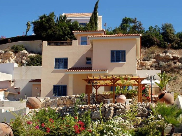 3 bedrooms House Detached House in Chloraka, Paphos
