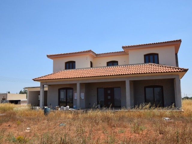 Part Complete 3 Bedroom House with Swimming Pool in Kokkinotrimithia, Nicosia