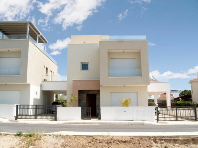 3 bedrooms House Detached House in Konia, Paphos