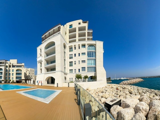 3 bedrooms Apartment Flat in Limassol Marina , Limassol