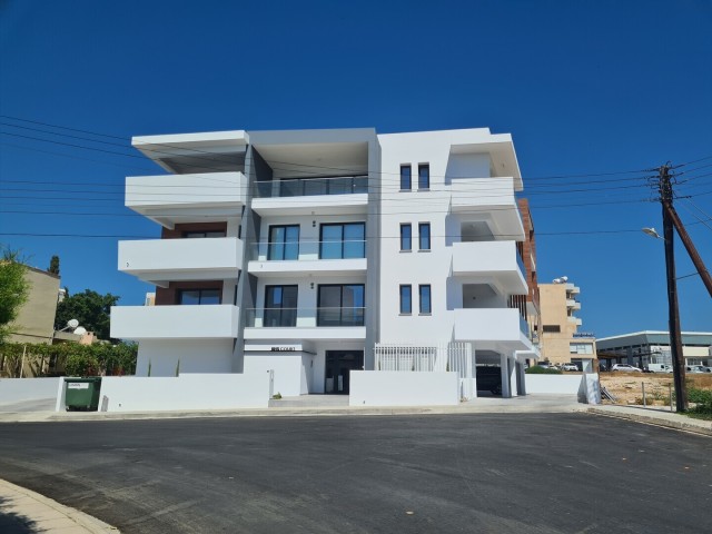 3 Bedroom Apartment For Sale in Paphos City Center