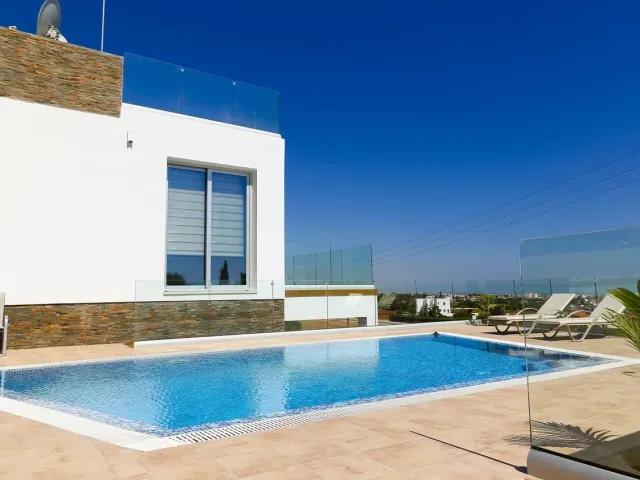  3 bedrooms House with Amazing View  in Profitis Ilias, Protaras