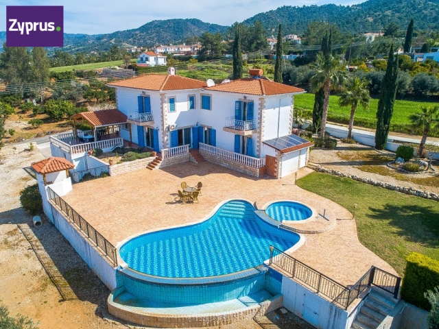For Sale : Detached Villa - Polis, Argaka