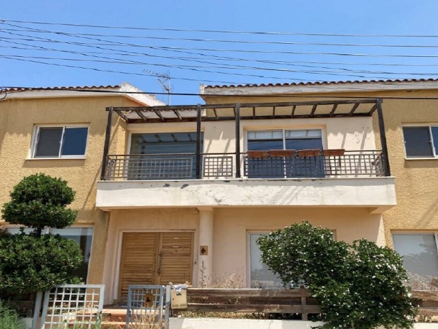 Four-Bedroom House in Strovolos, Nicosia