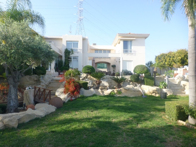 5 bedrooms House Detached House in Laiki Lefkothea, Agia Fyla, Limassol