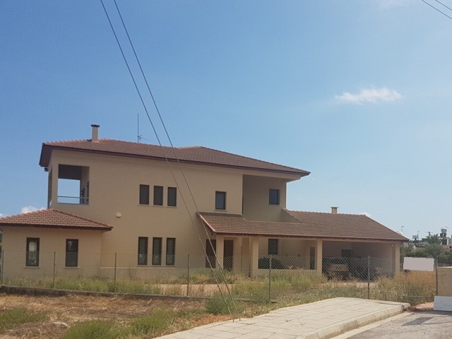 Five-Bedroom House in Nisou, Nicosia