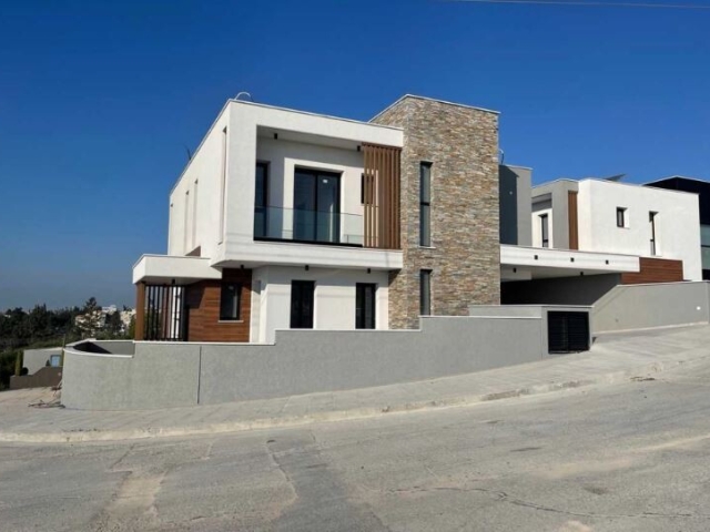 5 bedrooms House Detached House in Paniotis, Germasogeia , Limassol