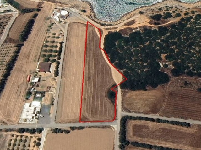 Agricultural land in Sea Caves, Peyia,Paphos