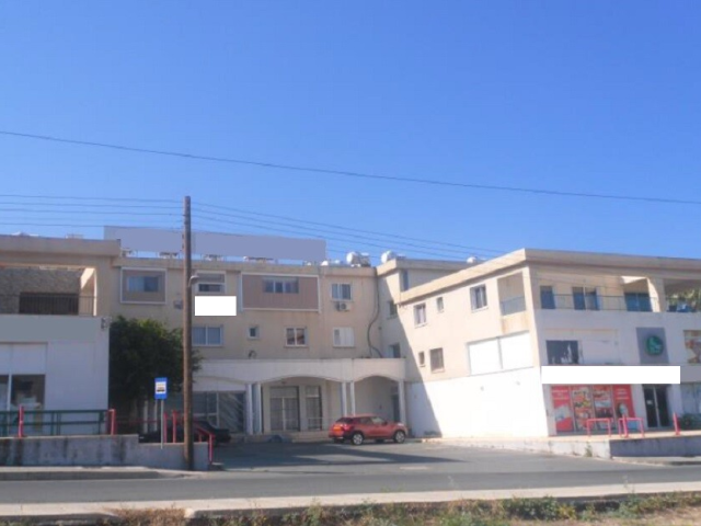 Commercial Building in Entire Buildings Kato Paphos, Paphos