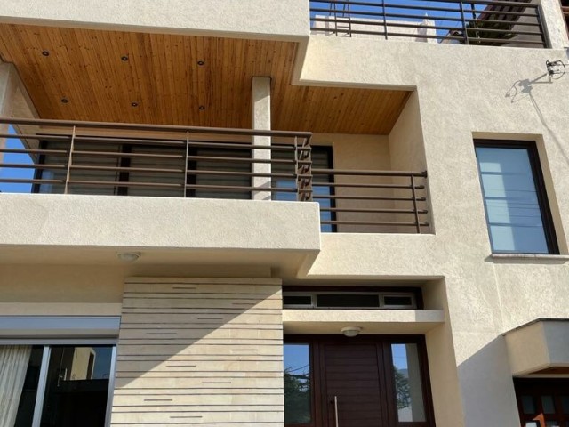7 bedrooms Building Residential Building in Chalkoutsa, Halkoutsa, Mesa Geitonia, Limassol