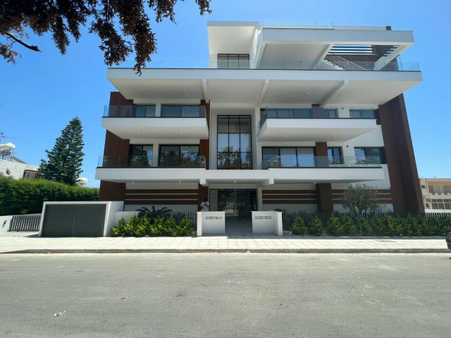13 bedrooms Building Residential Building in Potamos Germasogeias, Germasogeia, Limassol