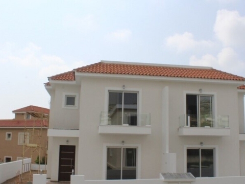 3 bedrooms House Semi Detached House in Geroskipou, Paphos